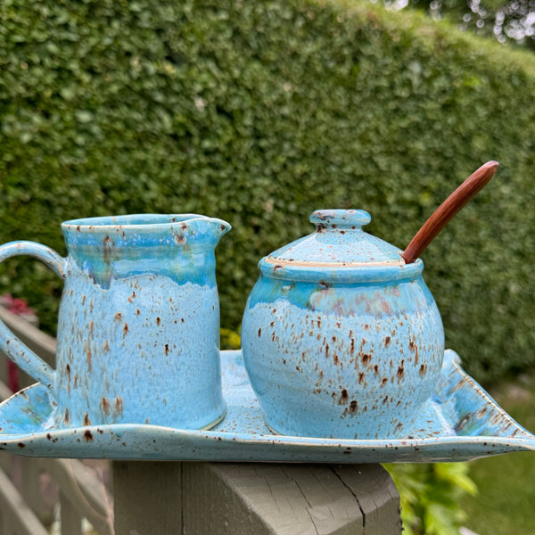 Milk Jug and Sugar Pot set with Tray